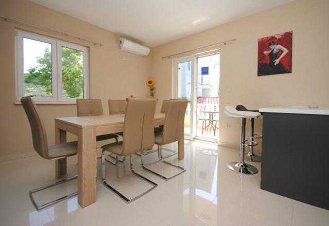 Apartma Guliver *