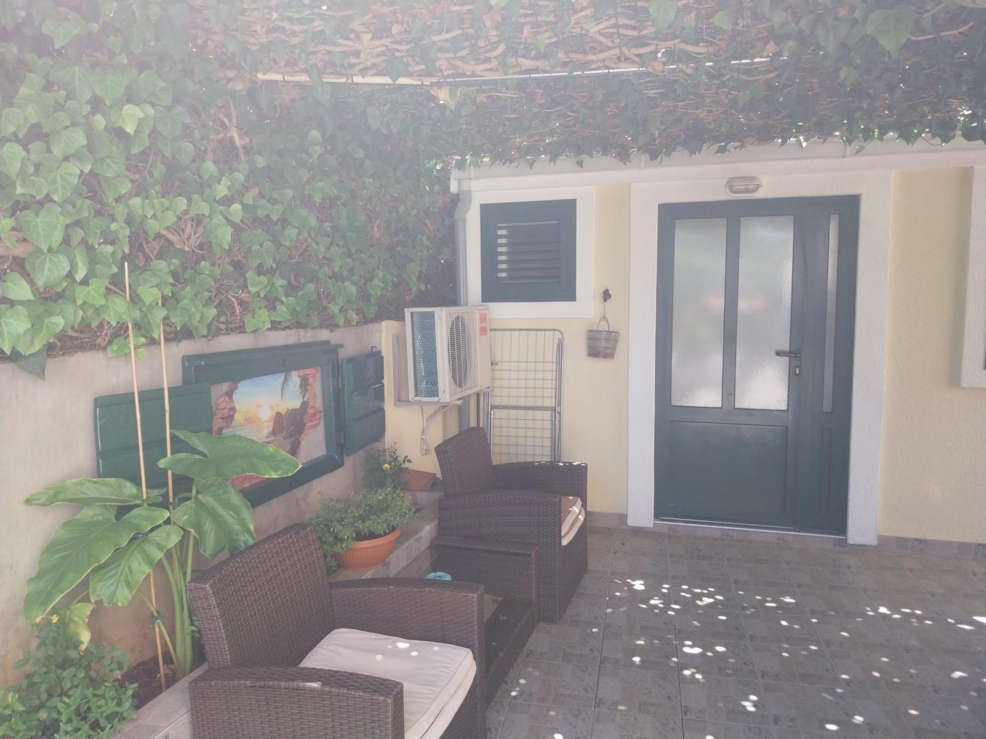 Guliver Apartment
